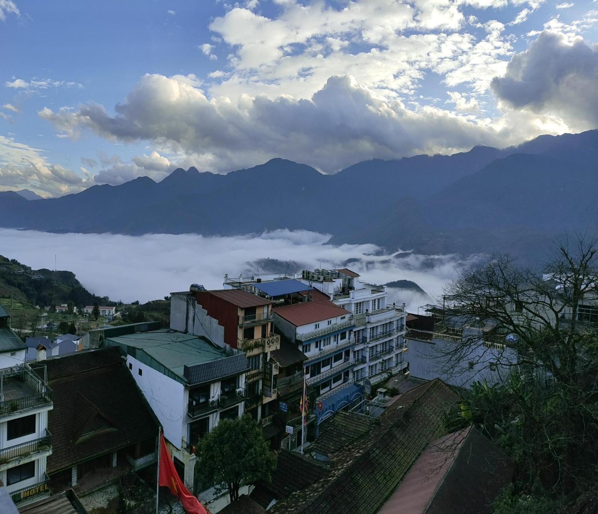 Nguyen Dang Guesthouse Sapa Bagian luar foto