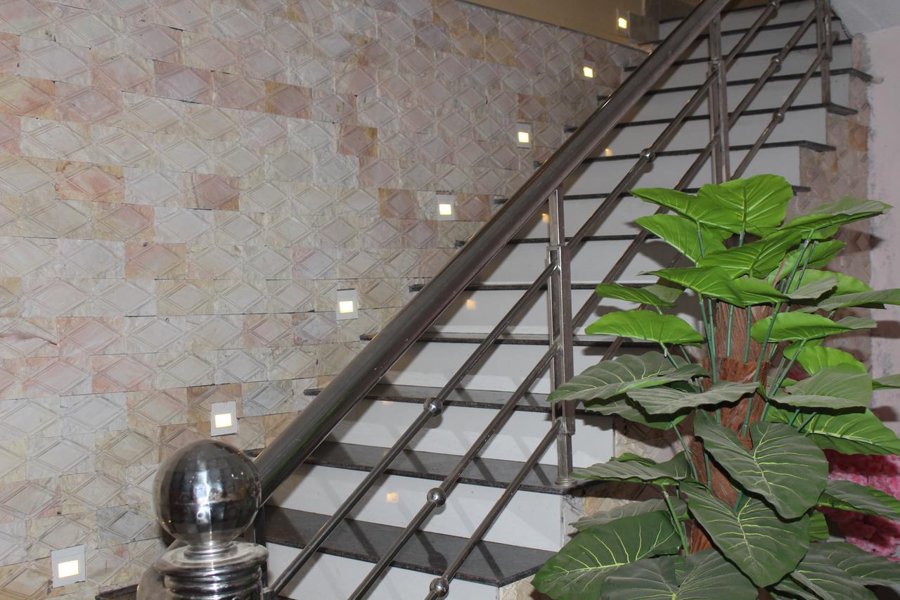 Nguyen Dang Guesthouse Sapa Bagian luar foto